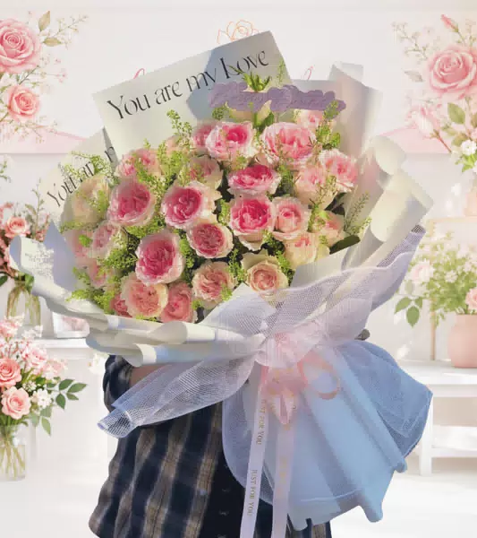 Bó hoa hồng phấn kèm thiệp yêu thương