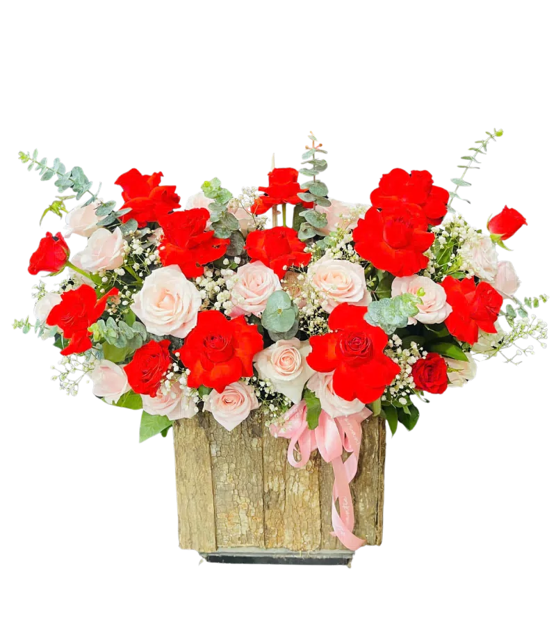 Giỏ hoa hồng đỏ hồng phấn giỏ vỏ cây