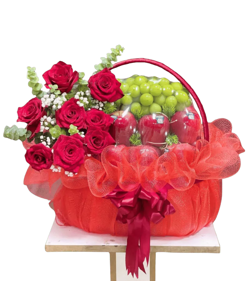 Giỏ trái cây kèm hoa hồng đỏ 5