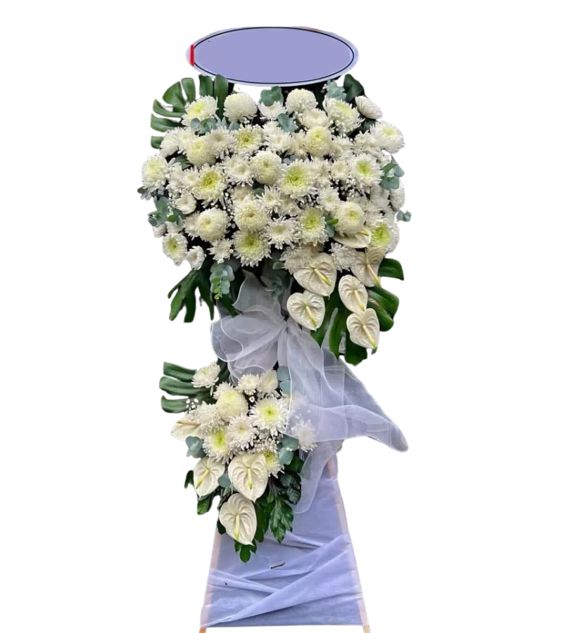 Kệ hoa tang lễ cúc trắng hoa hồng môn trắng hai tầng